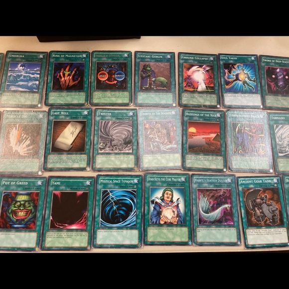 Yu-Gi-Oh Trading Card Game - Picture 11 of 16